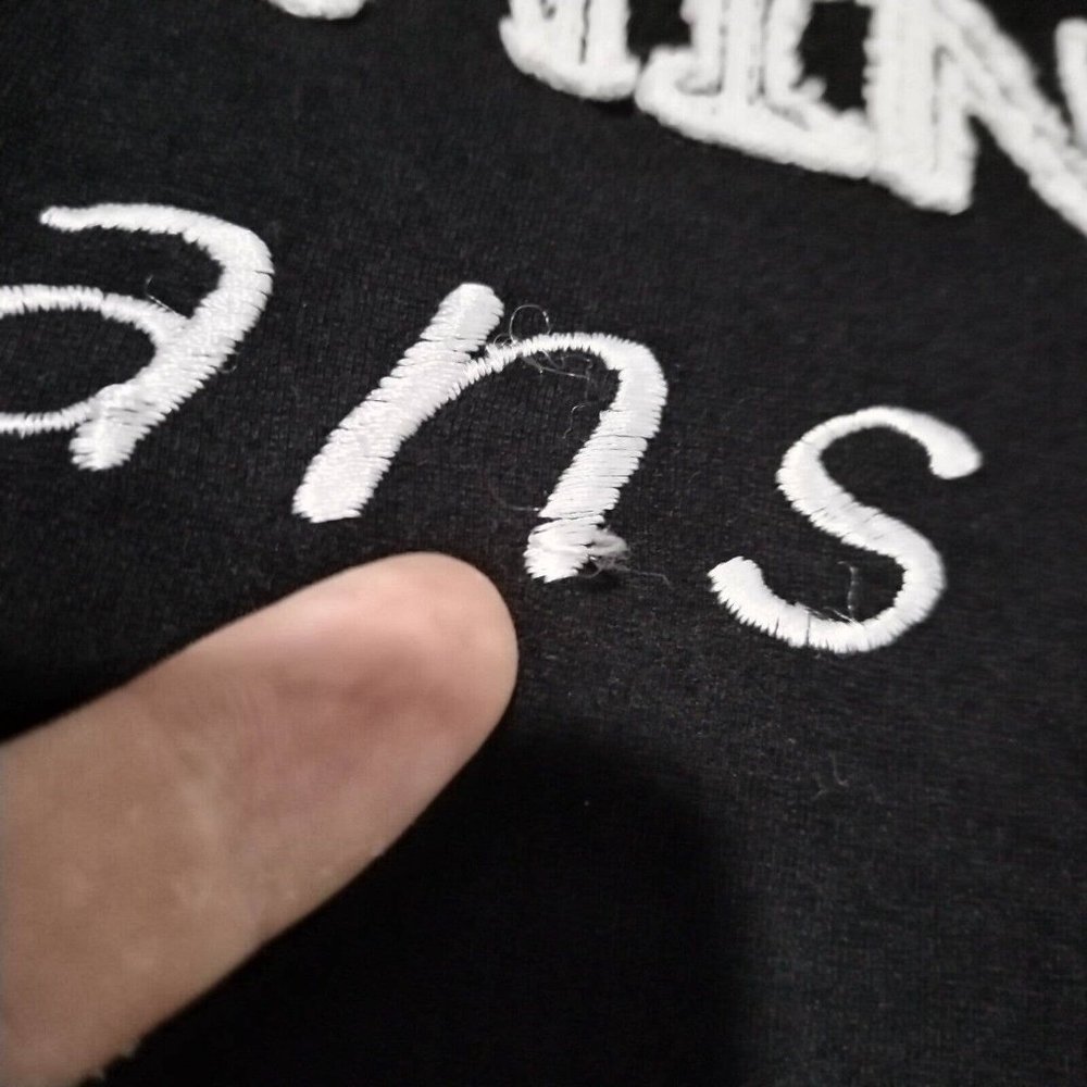 Vintage Moschino Jeans T Shirt Womens L Black Peace Embroidered Logo Graphic Top - Picture 5 of 14